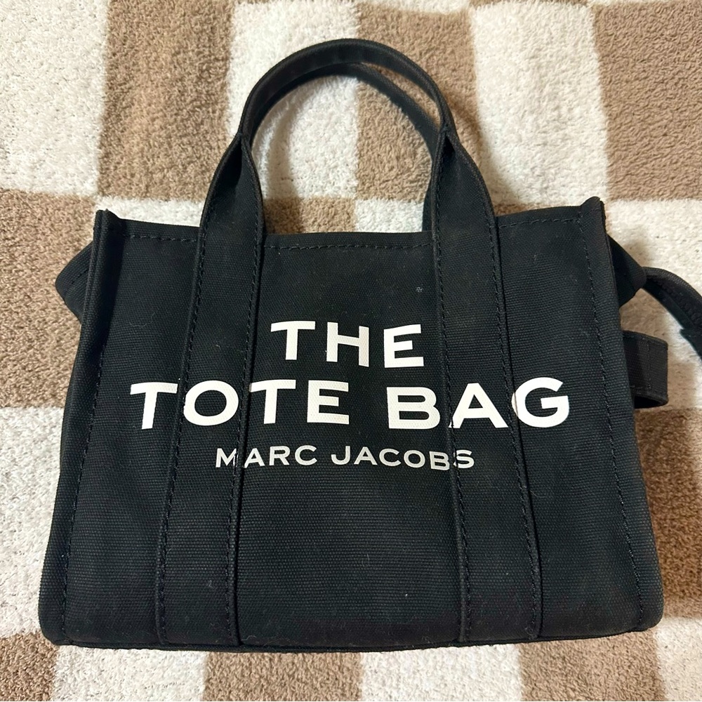 Authentic Marc Jacobs The Tote Bag